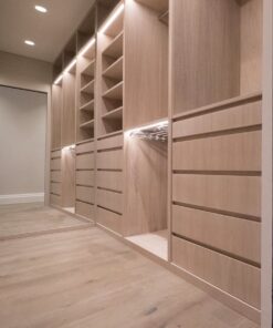 Kệ trưng bày showroom cao cấp (3)