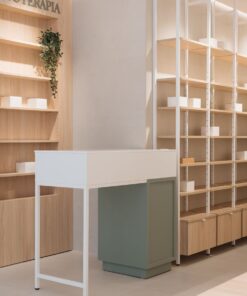 Kệ trưng bày showroom tphcm 8 Kệ trưng bày showroom tphcm (4)