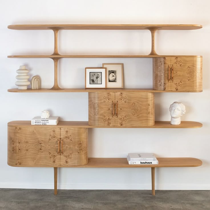 Kệ trưng bày trang trí (2) Kệ trưng bày trang trí (2)