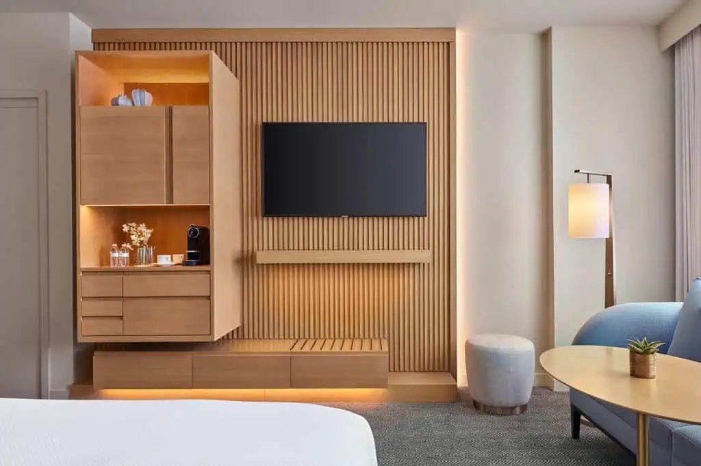 Lắp đặt nội thất gỗ công nghiệp cho khách sạn 5 Lắp đặt nội thất gỗ công nghiệp cho khách sạn 5