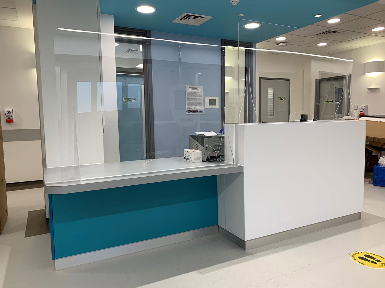 Mẫu Quầy Lễ Tân Đẹp 6