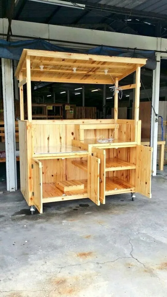 Mẫu quầy xe cà phê với chất liệu gỗ tự nhiên