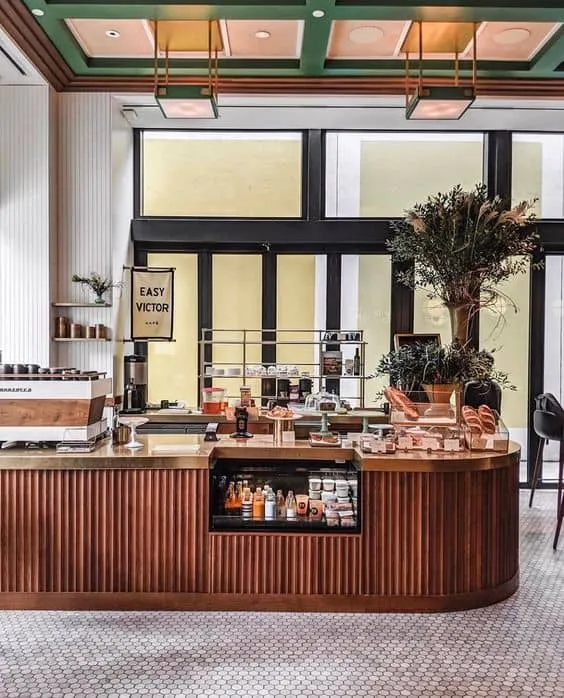 Quầy cà phê với khá nhiều mãu sắc sặc sỡ