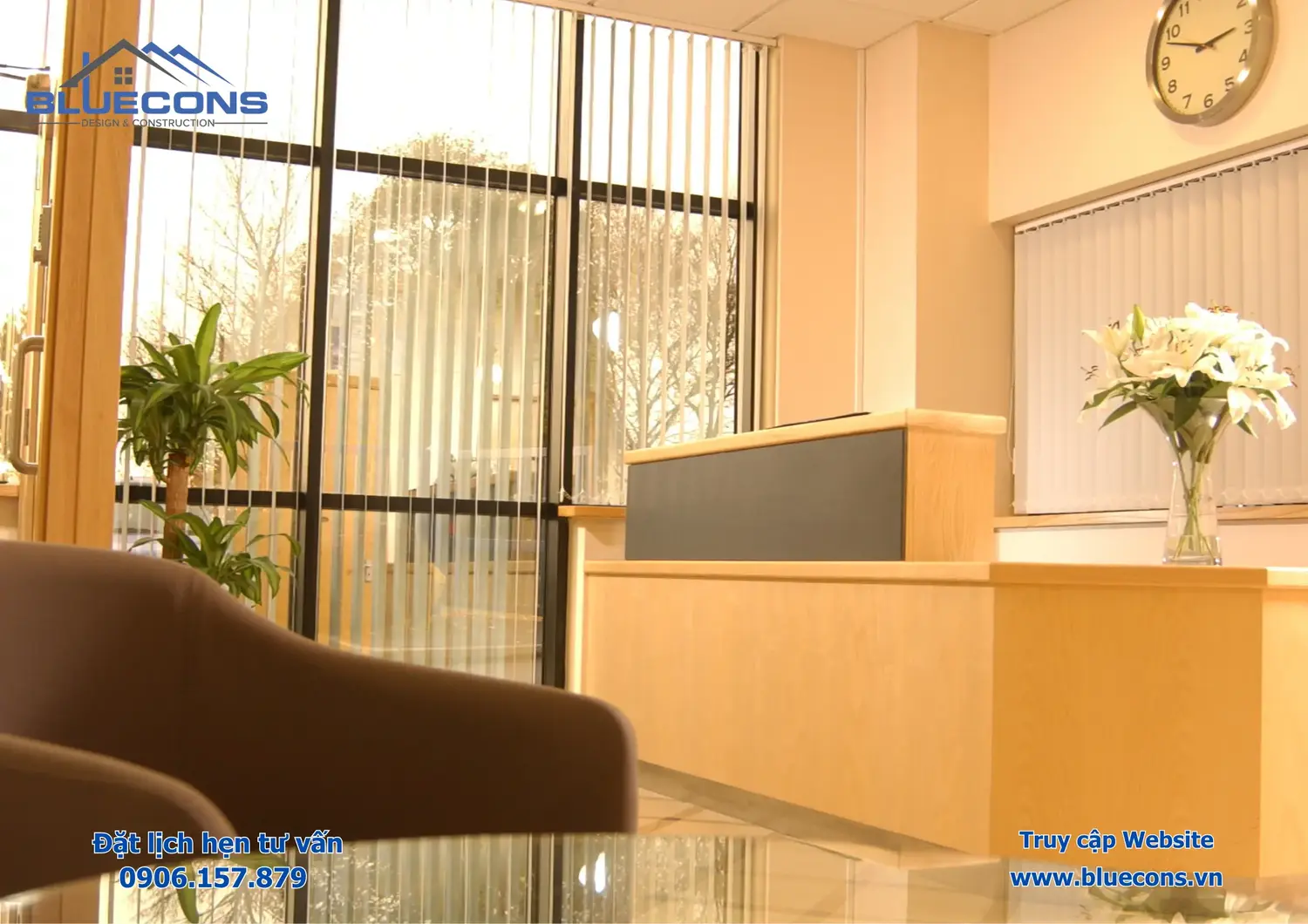 Quầy lễ tân đẹp hiện đại, Bàn quầy lễ tân được thiết kế độc đáo tại Bluecons 2024 7 Quầy lễ tân đẹp hiện đại, Bàn quầy lễ tân được thiết kế độc đáo tại Bluecons 2024