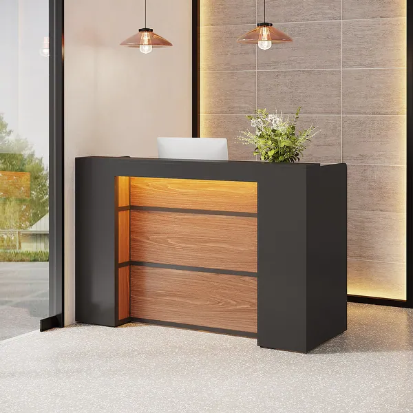 Thi công quầy lễ tân bằng gỗ MDF 2 Thi công quầy lễ tân bằng gỗ MDF 2