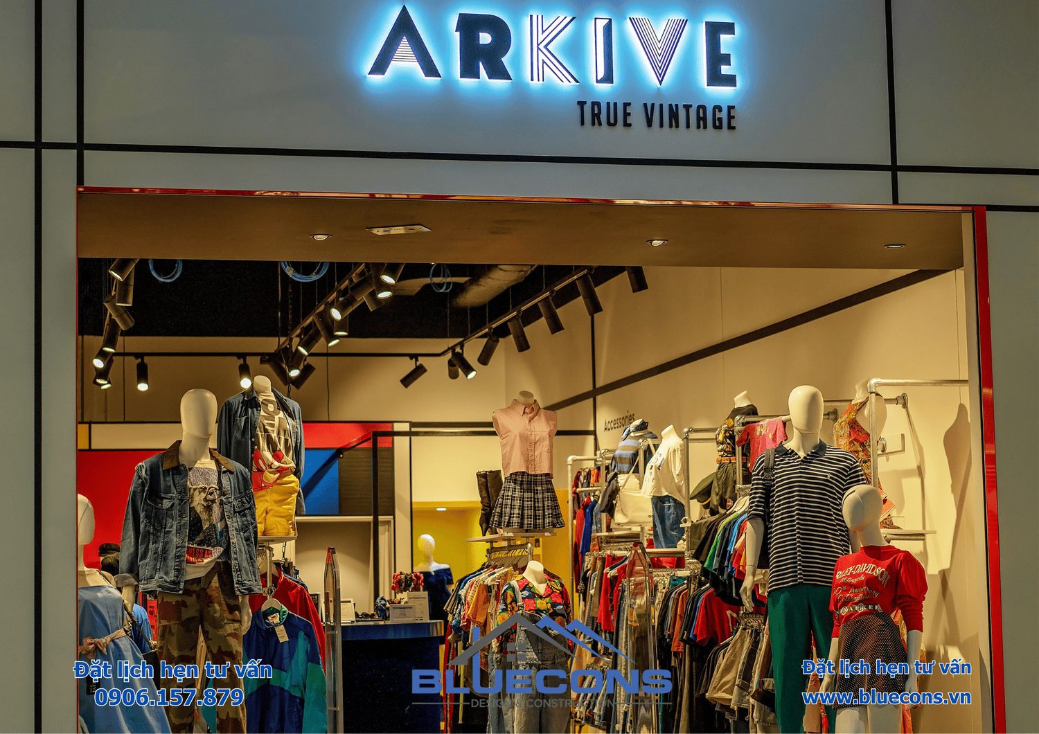 Thiết kế mặt tiền shop quần áo ấn tượng thu hút ánh nhìn khách hàng 2024