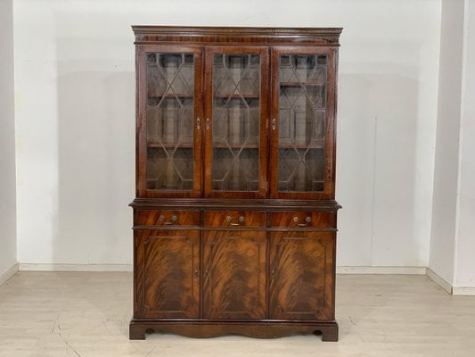 Tủ trưng bày phong cách vintage 5 Tủ trưng bày phong cách vintage 5