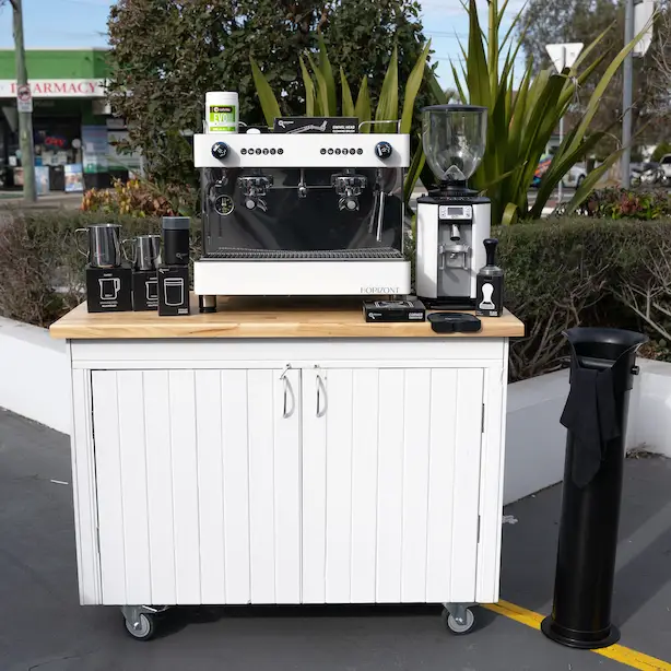 Xe cafe di động 4 Xe cafe di động 4