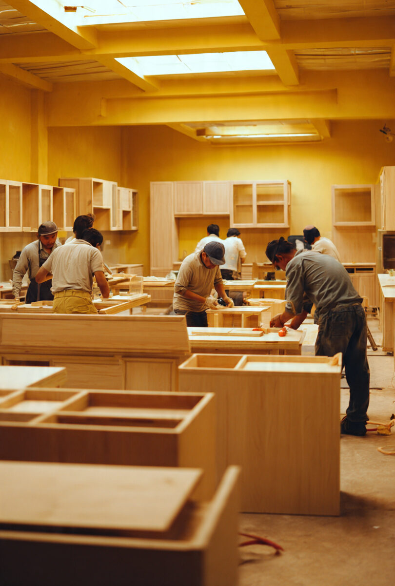 Xưởng nội thất plywood Sài Gòn (1)