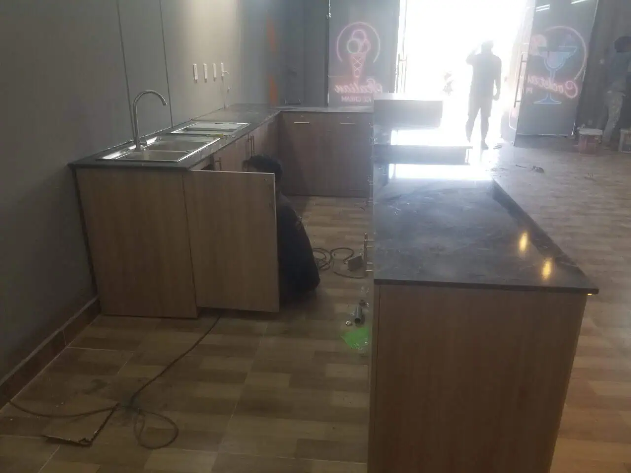 mẫu quầy bar gỗ đẹp