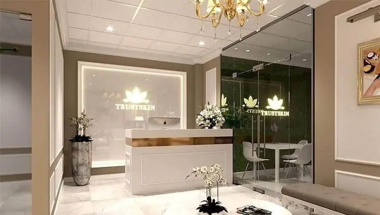 Mẫu quầy lễ tân sang trọng