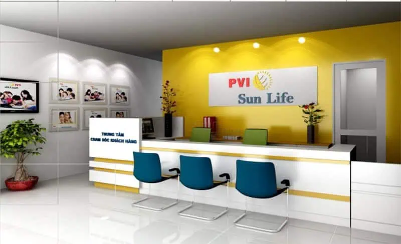 Quầy lễ tân với ánh sáng hài hòa