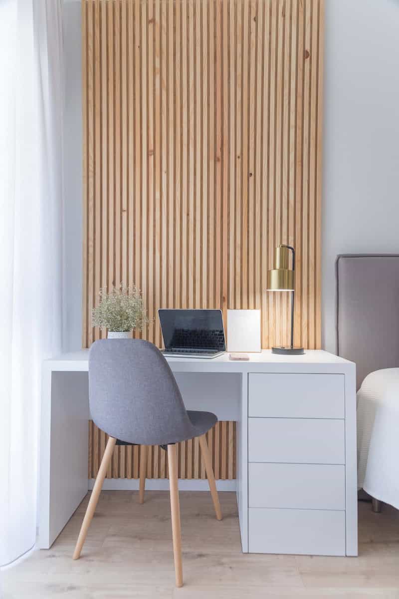 Sản xuất bàn ghế từ gỗ công nghiệp