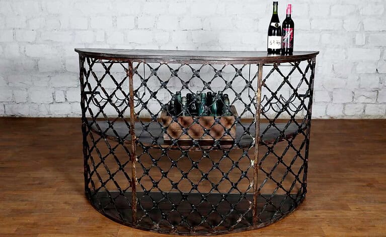 quầy bar bằng sắt
