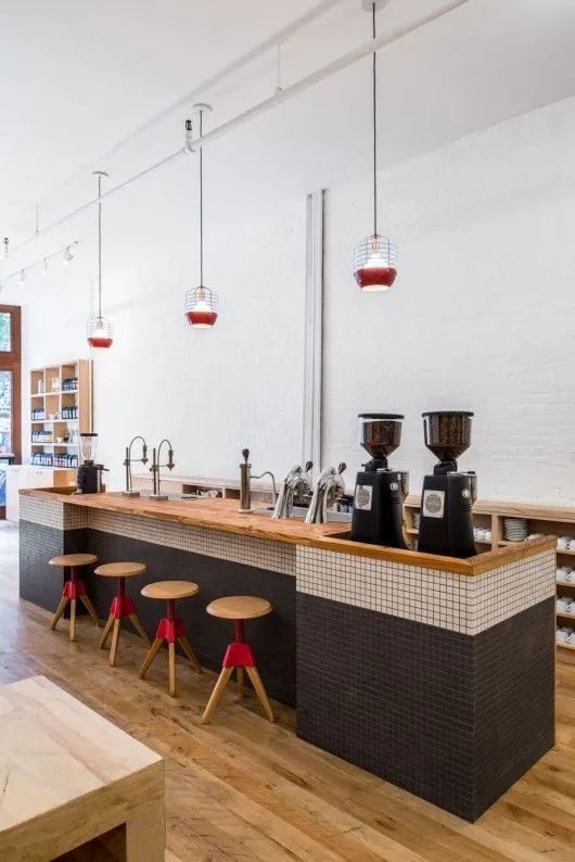 Thi Công Quầy Bar Cafe Nhỏ Đẹp 10 Ý Tưởng Để Nâng Tầm Quán Cafe Của Bạn 9 Thi công quầy bar cafe nhỏ đẹp hiện đại