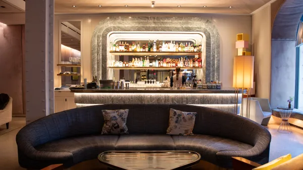 quay bar