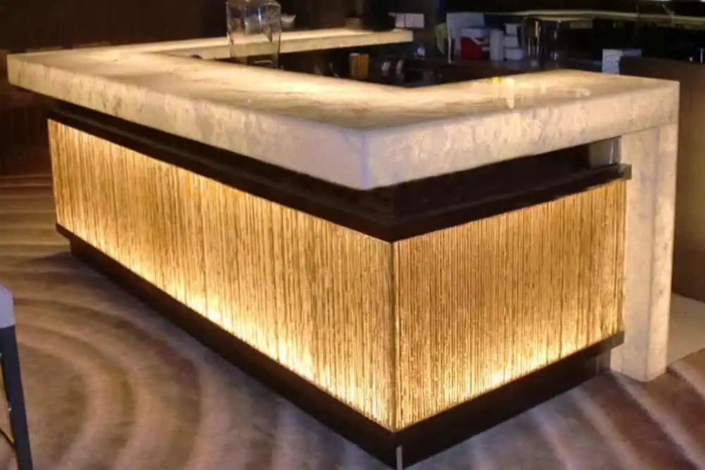 Mẫu quầy bar hiện đại