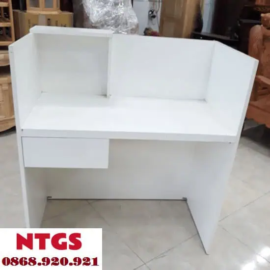 Quầy lễ tân giá rẻ