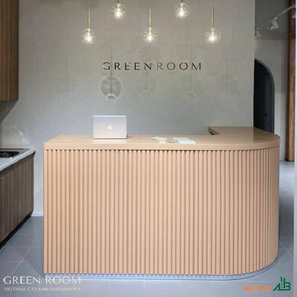 Quầy lễ tân cong hình chữ L