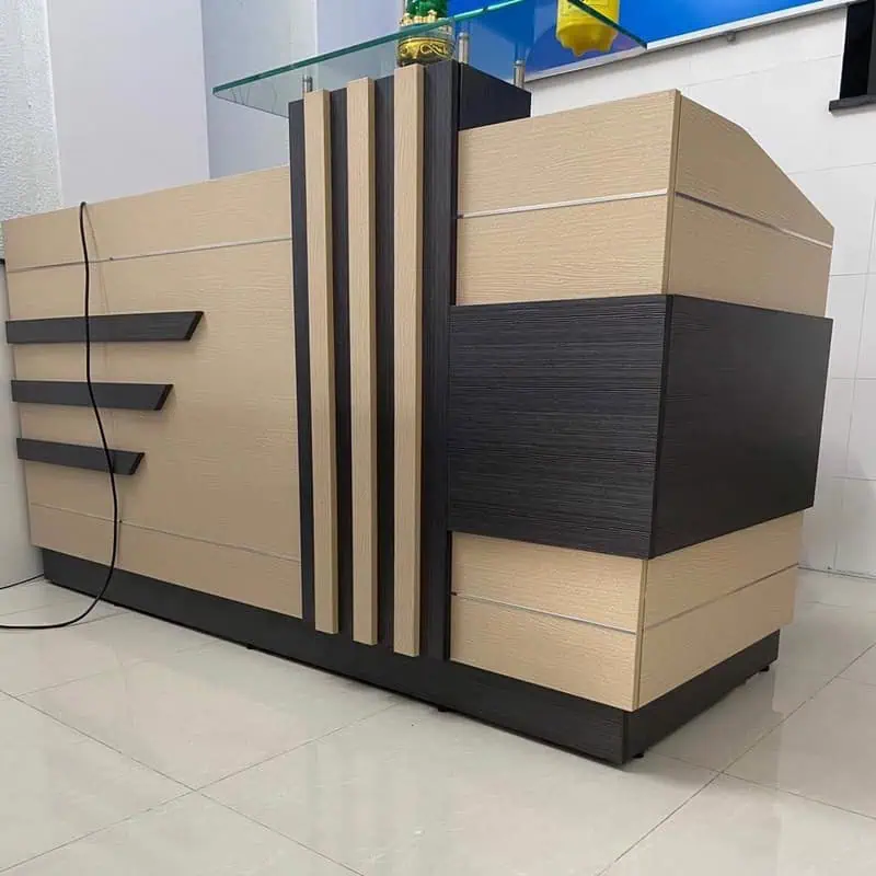 Quầy lễ tân gỗ MDF cao cấp