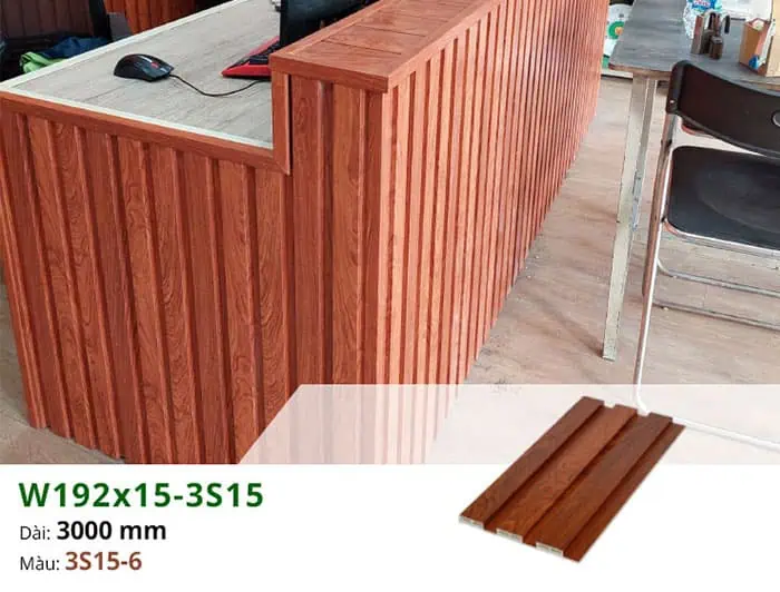 Quầy lễ tân bar