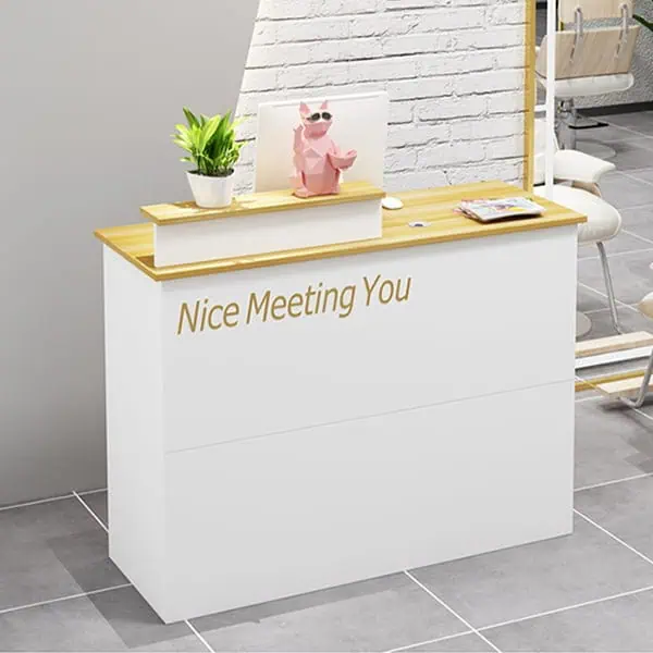 Quầy lễ tân nhỏ gọn bằng gỗ công nghiệp