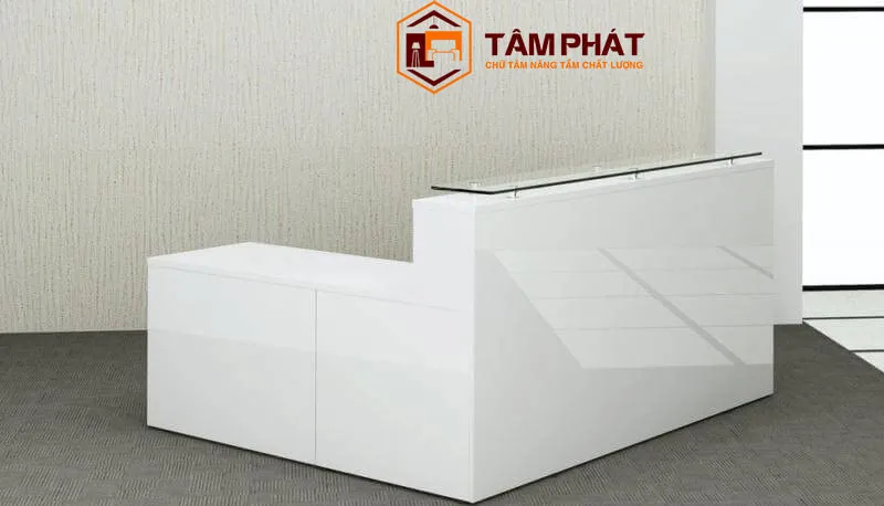 Quầy lễ tân nhựa cao cấp