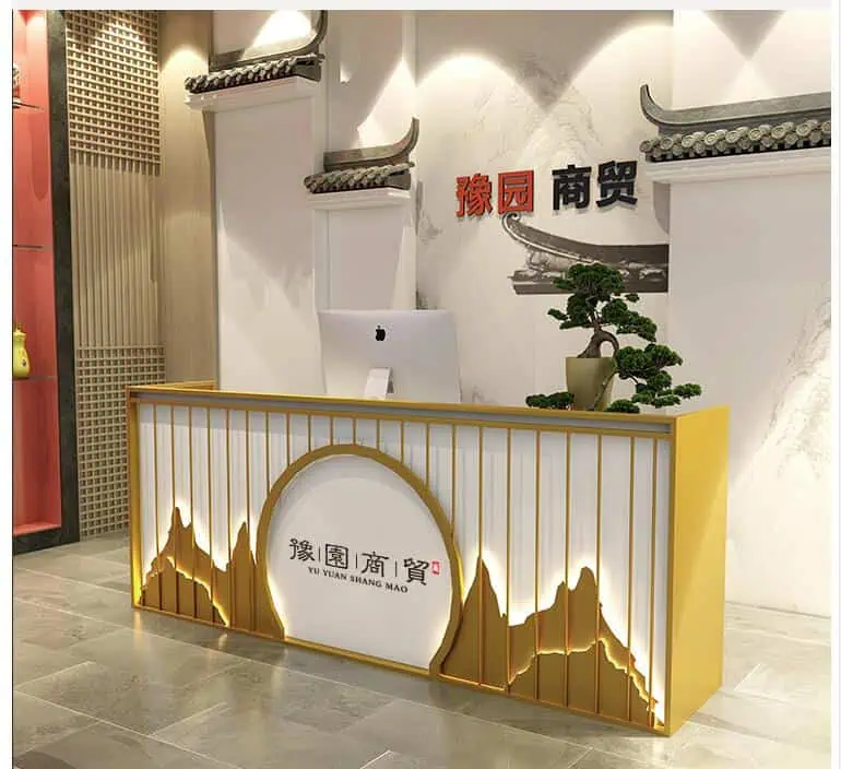 Mẫu quầy lễ tân sang trọng