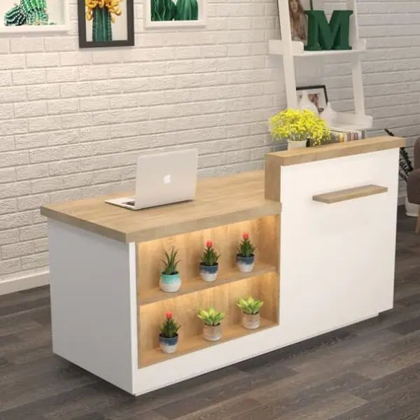 Quầy lễ tân spa gỗ sang trọng