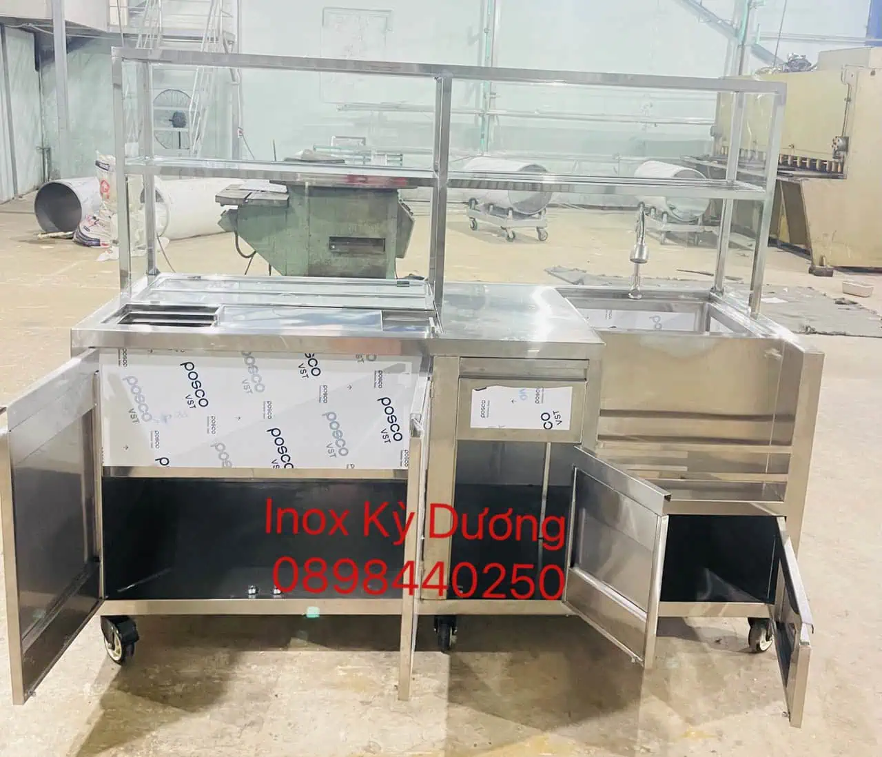 Quầy pha chế inox hiện đại