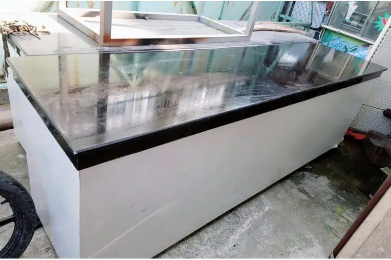 Mẫu quầy pha chế kiểu chữ L