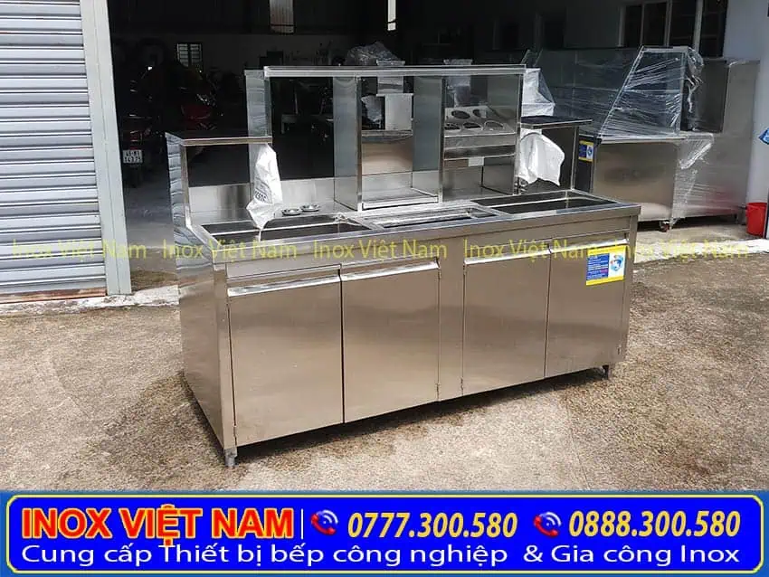 Quầy pha chế gỗ tự nhiên