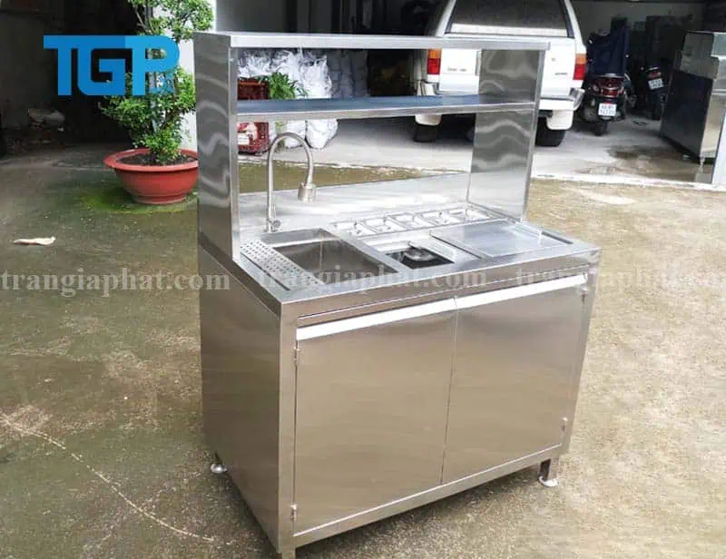 Quầy pha chế inox gọn gàng