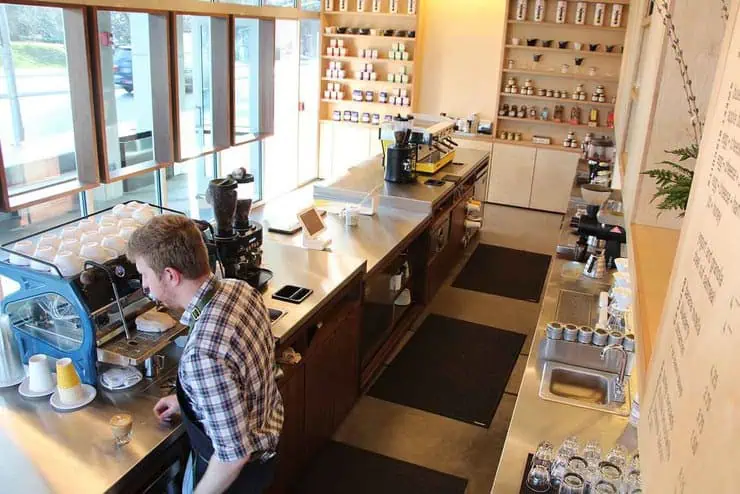 Không gian pha chế hiện đại