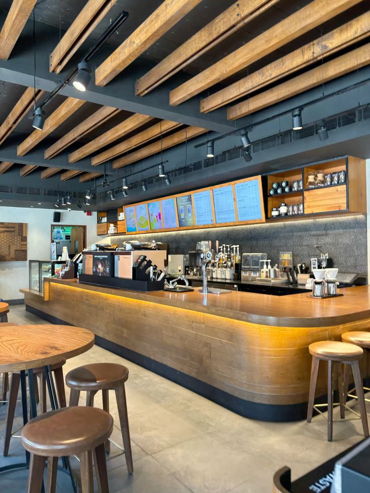 Quay Pha Che Pho Bien 1