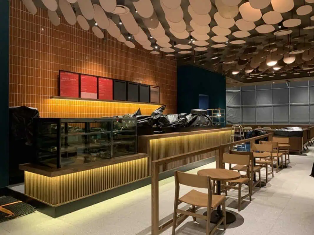 Khách hàng trải nghiệm