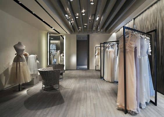 Thi công cửa hàng áo cưới Liên hệ 0906.157.879 để được tư vấn! 8 Những mẫu thi công cửa hàng áo cưới