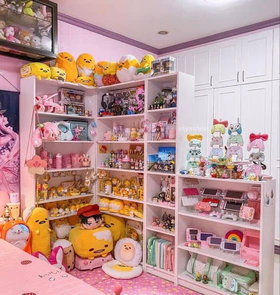 Mẫu thi công cửa hàng bán đồ chơi với kệ trưng bày thấp