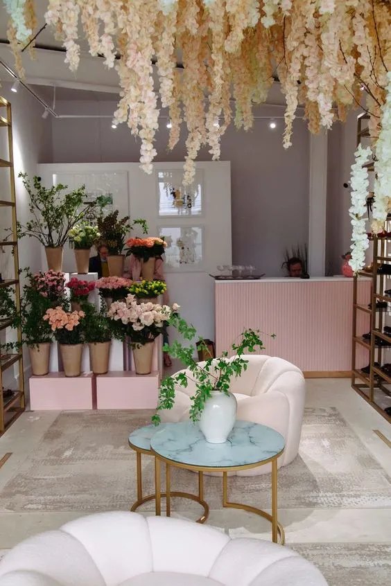 Thi công cửa hàng hoa chuyên nghiệp chỉ với 35 triệu đồng 4 Thi công cửa hàng hoa đẹp hiện nay tại TPHCM