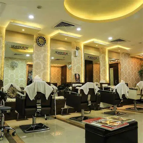 Thi Công Cửa Hàng Làm Tóc Tại TPHCM 6 Ý Tưởng Đẹp Mắt 2 Thi công cửa hàng làm tóc đẹp
