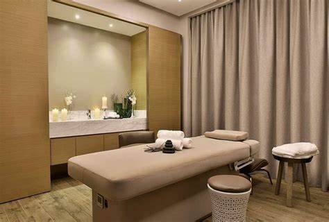 Thi Công Cửa Hàng Thẩm Mỹ Viện 7 Ý Tưởng Tạo Không Gian Thoáng Đãng 9 Những mẫu thi công cửa hàng thẩm mỹ viện đẹp hiện nay