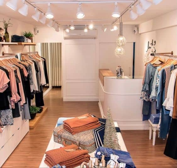 Thi Công Cửa Hàng Thời Trang Nữ 7 Mẫu Hiện Đại Và Sang Trọng 8 Mẫu thi công cửa hàng thời trang nữ