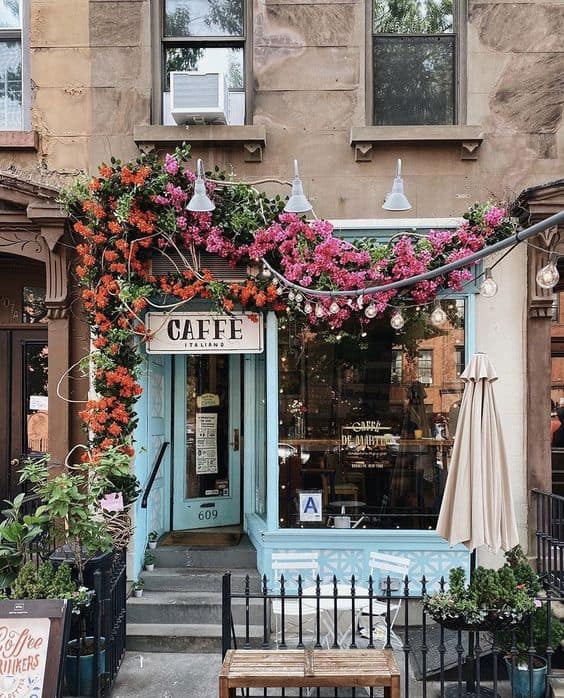 Mẫu thi công quán cafe đường phố đẹp
