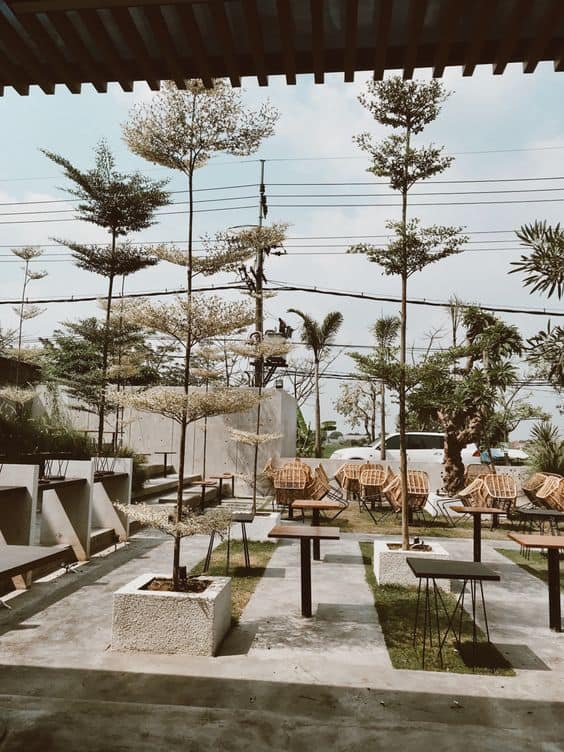 Mẫu thi công quán cafe ngoài trời sang trọng