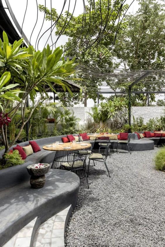 Mẫu thi công quán cafe ngoài trời sang trọng
