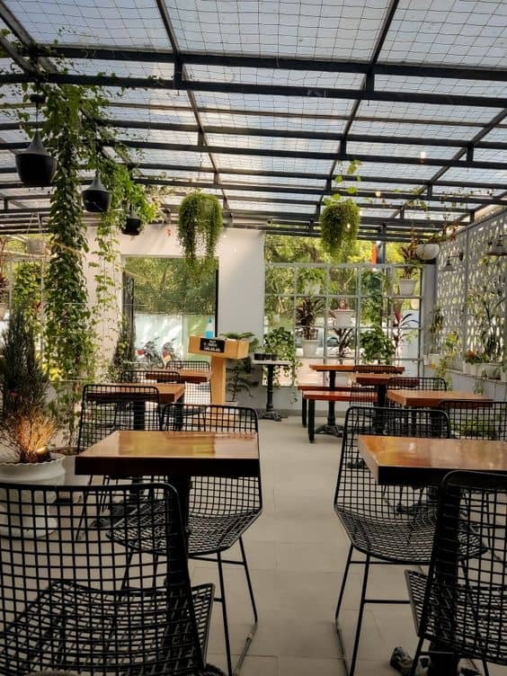 Mẫu thi công quán cafe sân vườn đẹp và hiện đại