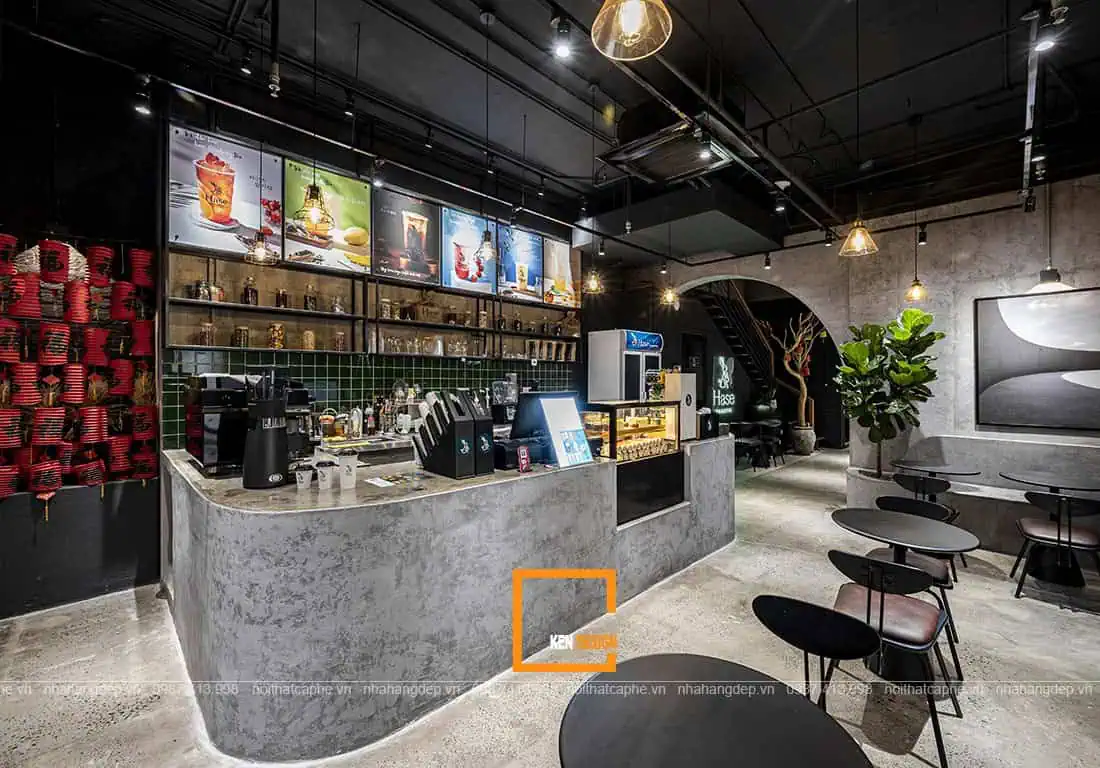 Quầy Bar Đang Thi Công