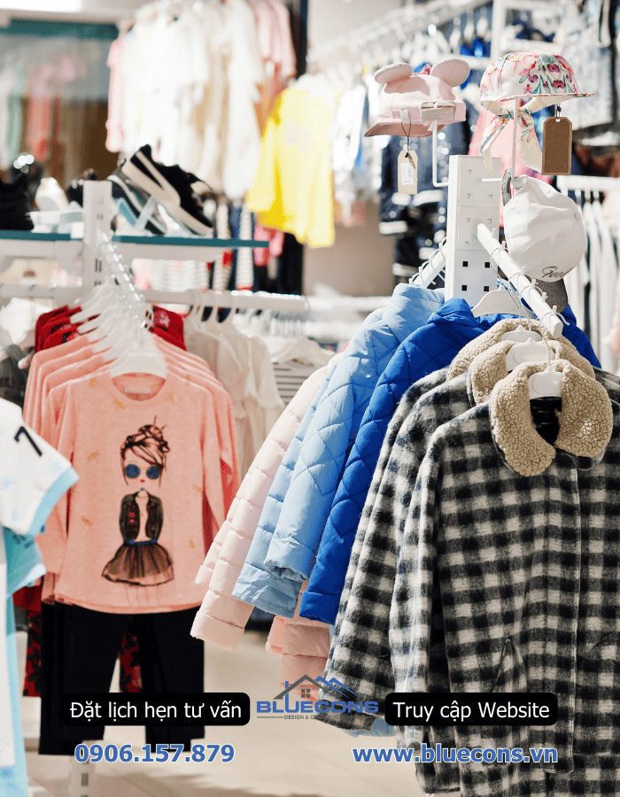 Thi công shop quần áo trẻ em nhỏ đơn giản giá rẻ TPHCM