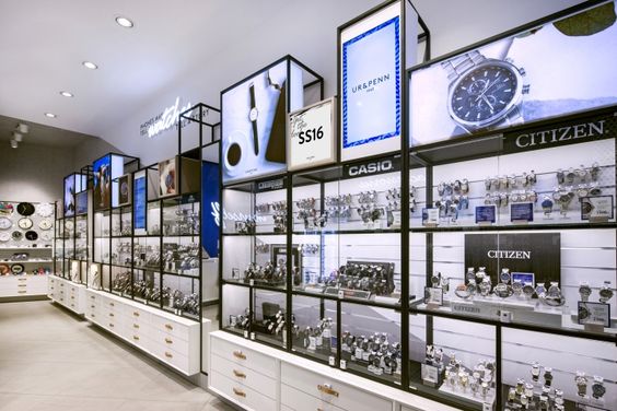Cửa hàng thi công shop đồng hồ trọn gói