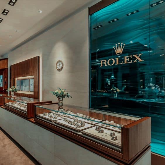 Mẫu thi công shop đồng hồ cao cấp đẹp và đẳng cấp
